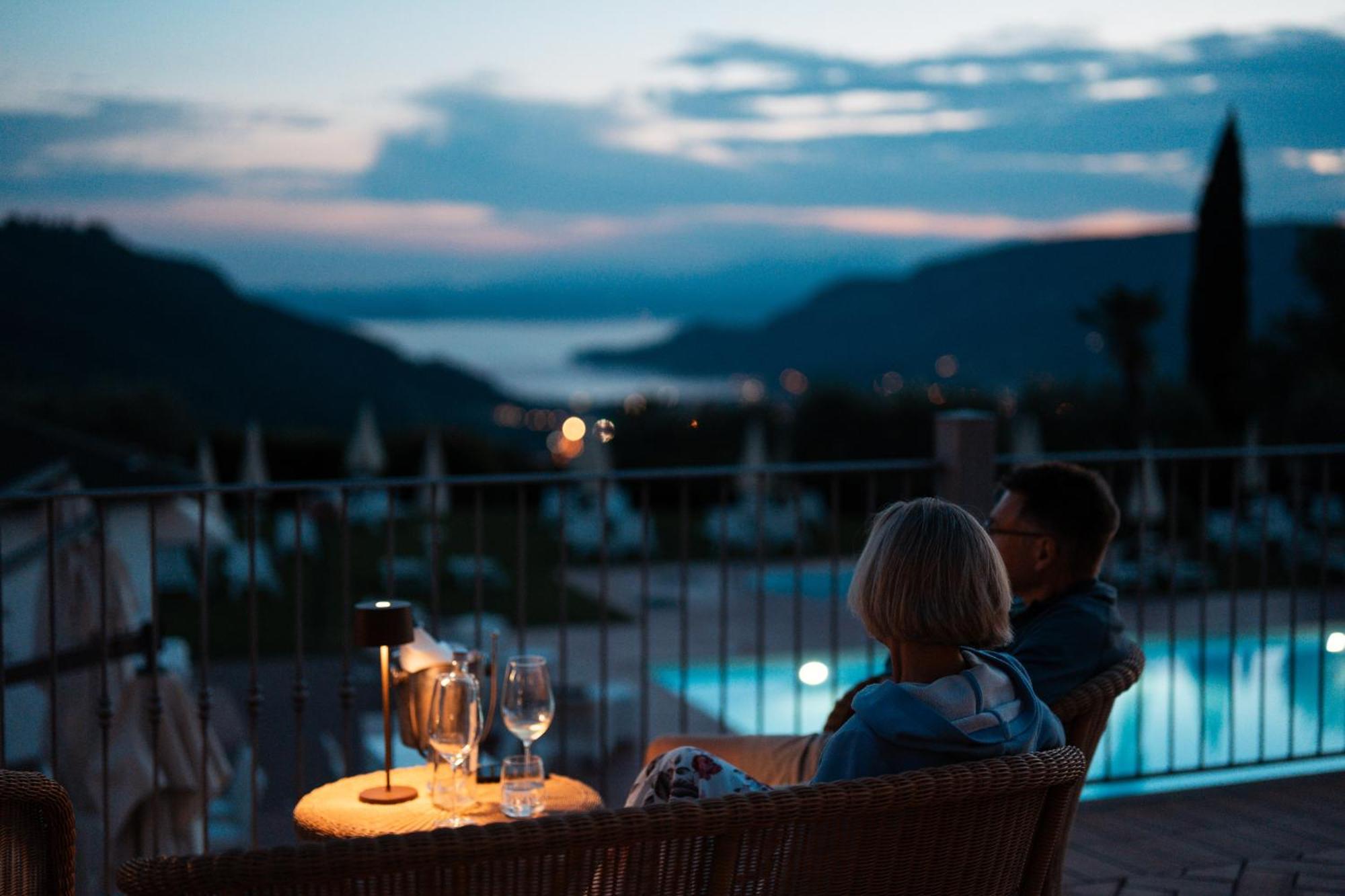 Hotel Boffenigo - The Golden Hour Costermano Ngoại thất bức ảnh