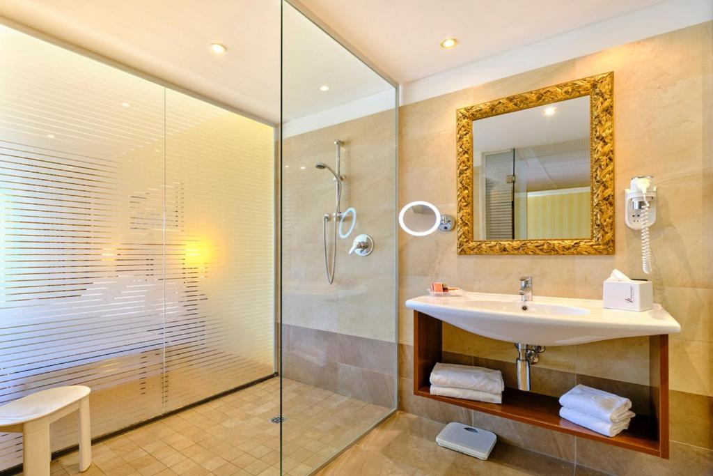 Hotel Boffenigo - The Golden Hour Costermano Ngoại thất bức ảnh