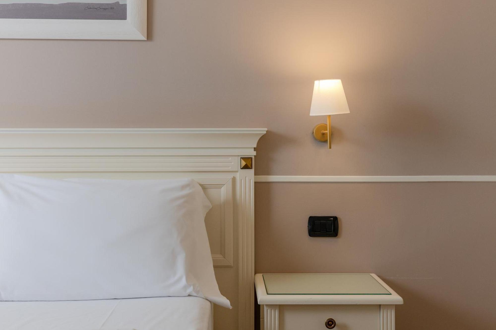 Hotel Boffenigo - The Golden Hour Costermano Ngoại thất bức ảnh