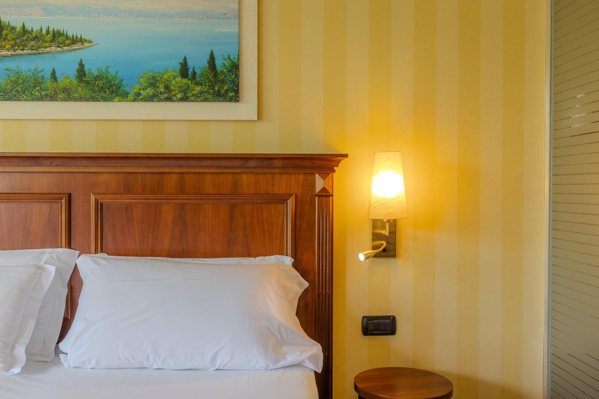Hotel Boffenigo - The Golden Hour Costermano Ngoại thất bức ảnh